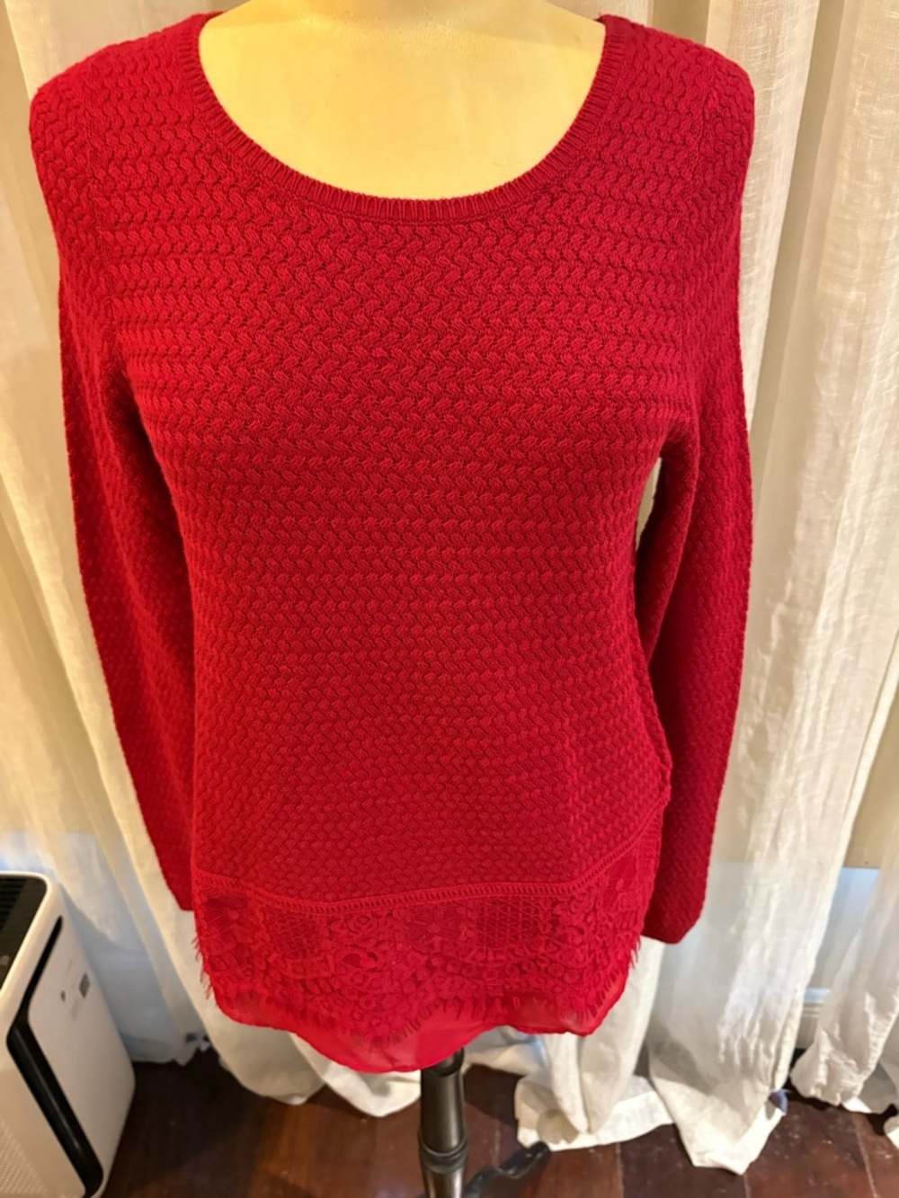 Lucky Brand Red Knit Scoop Neck Sweater with Lace Trim